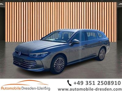 Używany VW Passat Elegance 150 KM (110 kW) 2025 Szary Kombi
