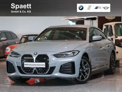Gebraucht BMW i4 M Sport 210 kW (286 PS) 2024 M brooklyn grau Limousine