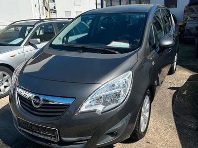 Usata Opel Meriva 140 CV (102 kW) 2010 Grigio Monovolume
