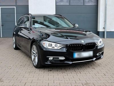 Gebraucht BMW 320 Comfort Edition 184 PS (135 kW) 2013 Schwarz Kombi