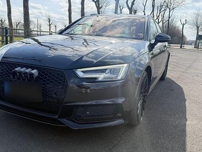 Gebraucht Audi A4 S-Line 150 PS (110 kW) 2019 Schwarz Kombi