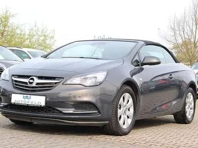 Begagnad Opel Cascada 140 HK (102 kW) 2015 Grå Cab