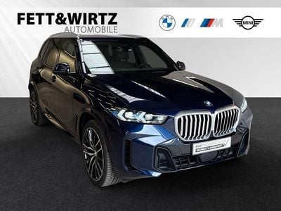 Gebraucht BMW X5 M Sport 298 PS (219 kW) 2024 Tansanitblau metallic SUV