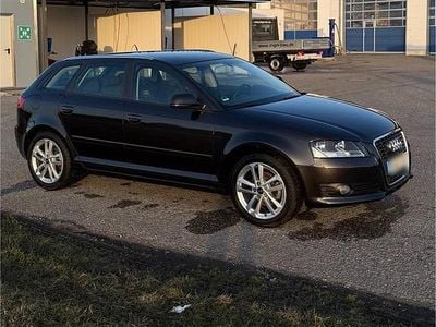 Gebraucht Audi A3 125 PS (91 kW) 2010 Grau Kleinwagen
