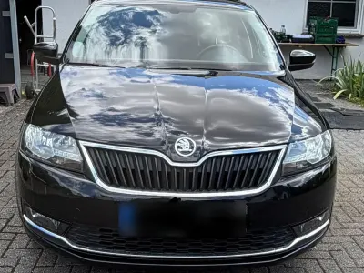 Gebraucht Skoda Rapid Style 110 PS (80 kW) 2018 Schwarz Kleinwagen