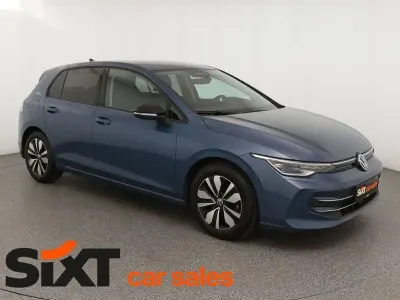 Gebraucht VW Golf VIII Goal 150 PS (110 kW) 2025 Blau Limousine