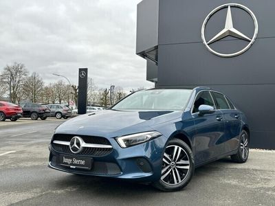 Gebraucht Mercedes A250 Progressive 218 PS (160 kW) 2022 Blau Kleinwagen
