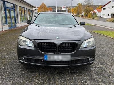 BMW 730
