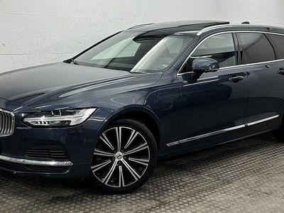 Second-hand Volvo V90 Ultimate 455 CP (334 kW) 2022 Albastru Break