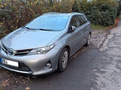 Toyota Auris Touring Sports