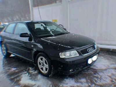 Schwarz Gebraucht 2000 Audi A3 Coupé | 1.000 € (Guter Preis)