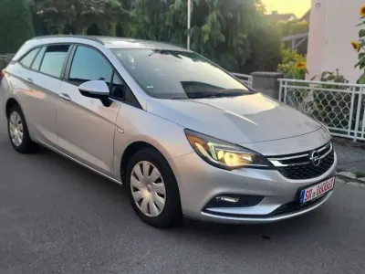 Gebraucht Opel Astra 136 PS (100 kW) 2018 Silber Kombi