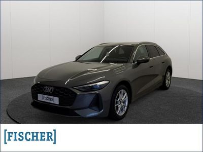 Gebraucht Audi A5 Ambiente 150 PS (110 kW) 2025 Chronosgrau metallic Kombi