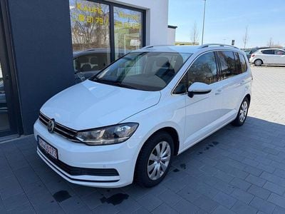 Second-hand VW Touran Comfortline 110 CP (80 kW) 2016 Alb Monovolum