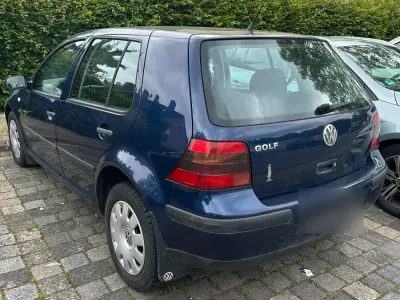 Gebraucht VW Golf IV 105 PS (77 kW) 2000 Blau Limousine