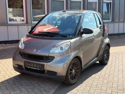 Gebraucht Smart ForTwo Cabrio Passion 71 PS (52 kW) 2010 Tridionzelle schwarz Cabrio