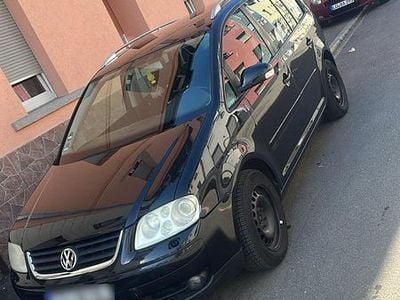 Gebraucht VW Touran 150 PS (110 kW) 2004 Schwarz Van / Kleinbus