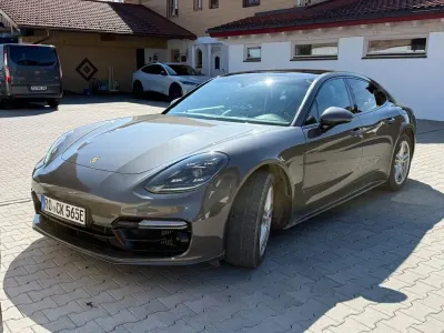 Gebraucht Porsche Panamera 4 462 PS (339 kW) 2018 Grau Limousine