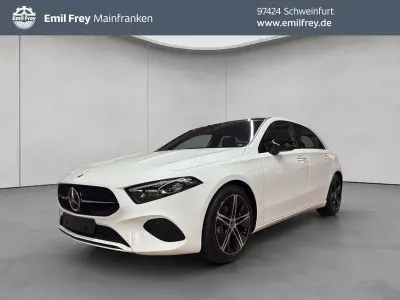 Gebraucht Mercedes A200 Advanced 163 PS (119 kW) 2026 Lackierung: uni polarweiß Limousine