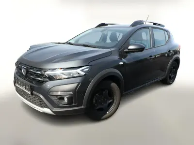 Używany Dacia Sandero Comfort 91 KM (66 kW) 2022 Szary