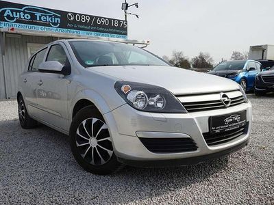 Gebraucht Opel Astra Enjoy 90 PS (66 kW) 2004 Silber Limousine