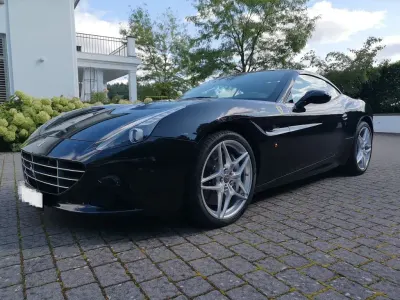 Gebraucht Ferrari California 560 PS (411 kW) 2015 Schwarz Cabrio