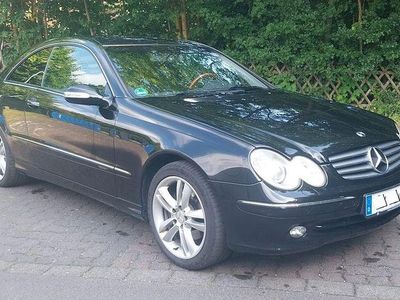 Gebraucht Mercedes CLK320 Avantgarde 218 PS (160 kW) 2003 Schwarz
