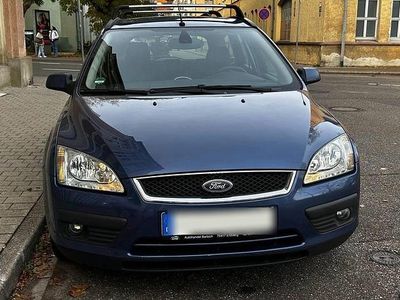 Gebraucht Ford Focus 2005 Blau Kombi