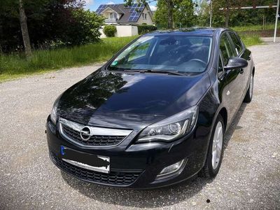 gebraucht Opel Astra Design Edition 1,4 Turbo