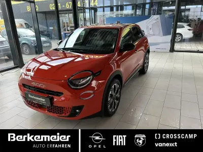 Gebraucht Fiat 600E La Prima 114 kW (156 PS) 2024 Orange Limousine