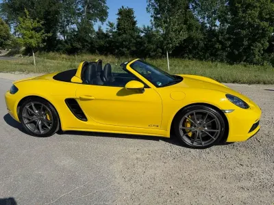 Gebraucht Porsche 718 Sport 366 PS (269 kW) 2019 Gelb Cabrio