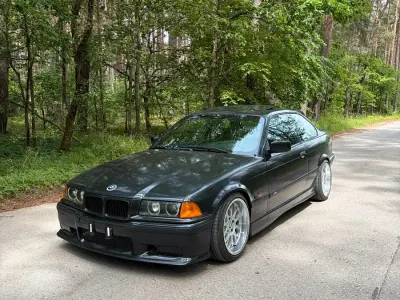 Gebraucht BMW 325 192 PS (141 kW) 1993 Schwarz Coupé