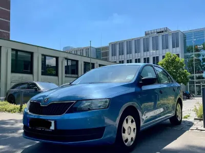Gebraucht Skoda Rapid 86 PS (63 kW) 2013 Blau Kleinwagen