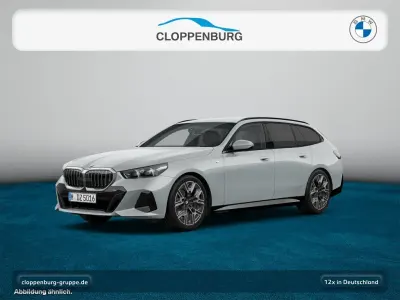 Gebraucht BMW 520 M Sport 197 PS (144 kW) 2025 M brooklyn grau Kombi