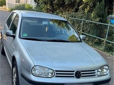 VW Golf IV