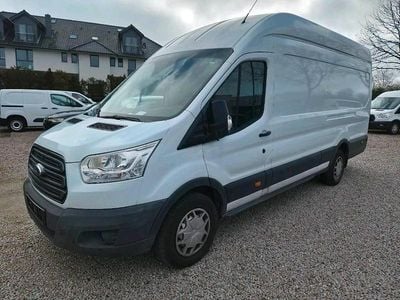 Gebraucht Ford Transit 131 PS (96 kW) 2018 Weiß Van / Kleinbus