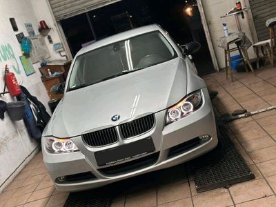 gebraucht BMW 318 E90 i