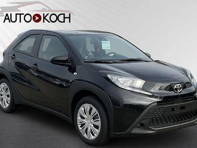 Neu Toyota Aygo X Business Edition 72 PS (52 kW) 2025 Schwarz SUV