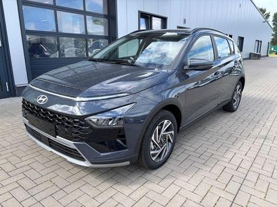 Neu Hyundai Bayon Trend 101 PS (74 kW) 2025 Grau SUV