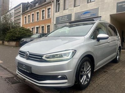 Gebraucht VW Touran Highline 190 PS (139 kW) 2018 Silber Van / Kleinbus
