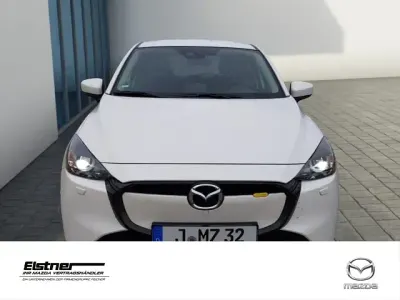Gebraucht Mazda 2 Center-Line 116 PS (85 kW) 2023 Weiss Kleinwagen