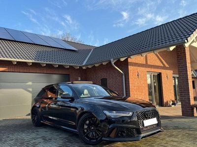 Schwarz Gebraucht 2016 Audi RS6 Ambiente Kombi | 49.800 € (Superpreis)