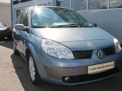 Occasion Renault Scénic II Exception 113 ch (83 kW) 2005 Bleue Monospace