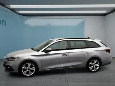 Gebraucht Seat Leon 150 PS (110 kW) 2022 Silber Limousine