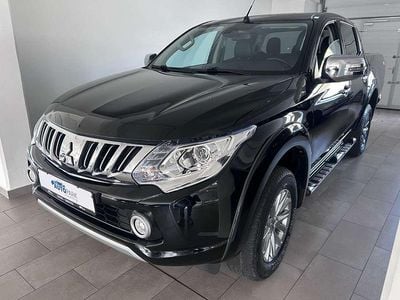 Second-hand Mitsubishi L200 Top 181 CP (133 kW) 2016 Negru Pickup