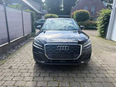 Gebraucht Audi Q2 116 PS (85 kW) 2019 Schwarz SUV