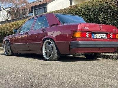 Usata Mercedes 190 109 CV (80 kW) 1990 Berlina