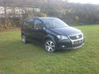 Gebraucht VW Touran Cross 140 PS (102 kW) 2008 Schwarz metallic Van / Kleinbus