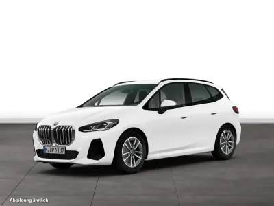 Gebraucht BMW 220 Active Tourer Sport Line 156 PS (114 kW) 2025 Weiß Van / Kleinbus