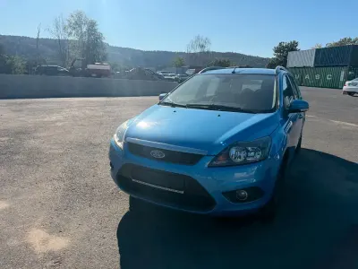 Gebraucht Ford Focus Style 101 PS (74 kW) 2010 Blau Limousine